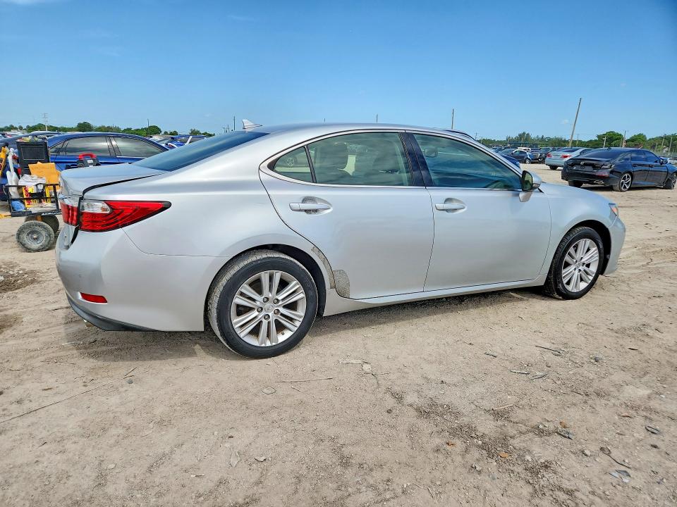 2014 Lexus ES VIN JTHBK1GG0E2116563 COPART salvage auction — FRONT END, Salvage Title, sold $3,950 on 2026-07-23 (photo 3)