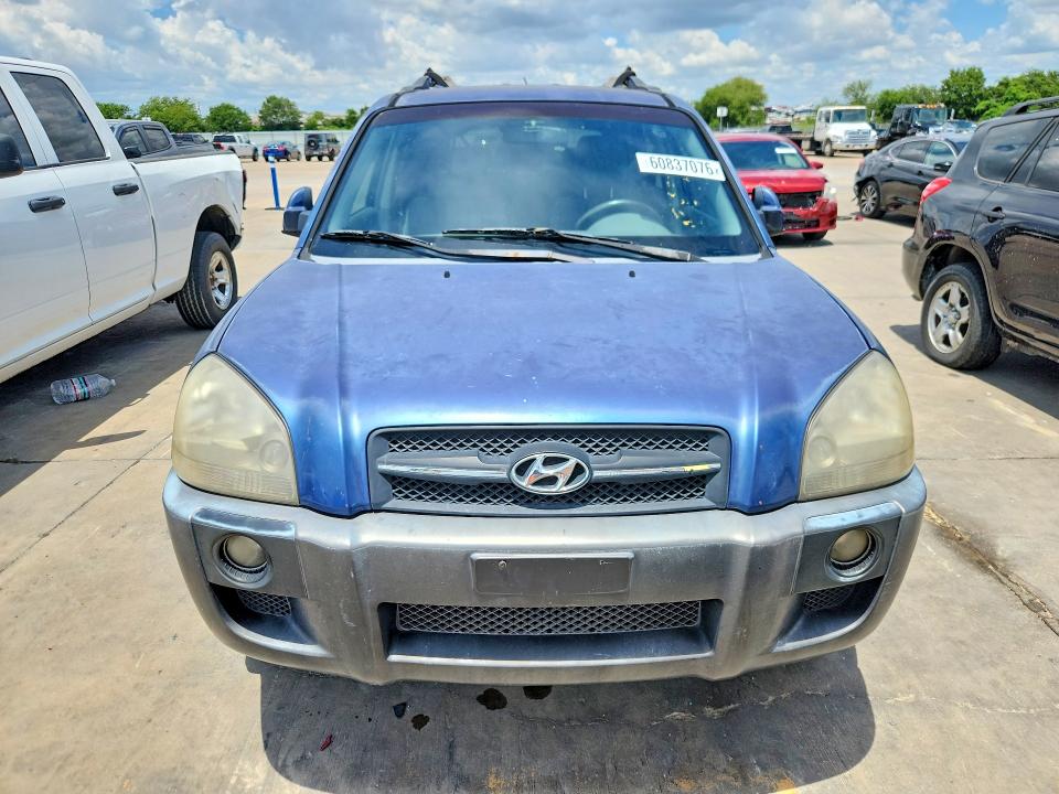 2006 Hyundai Tucson VIN KM8JN72D86U306715 COPART salvage auction — NORMAL WEAR, Tx - Certificate Of Title, sold $400 on 2026-07-23 (photo 5)