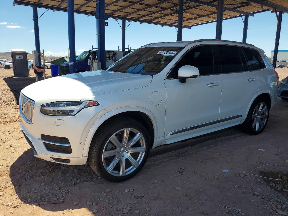 2018 Volvo Xc90 VIN YV4BR0PL3J1217162 COPART salvage auction — MINOR DENT/SCRATCHES, Az - Certificate Of Title, sold $1,750 on 2026-07-28 (photo 1)