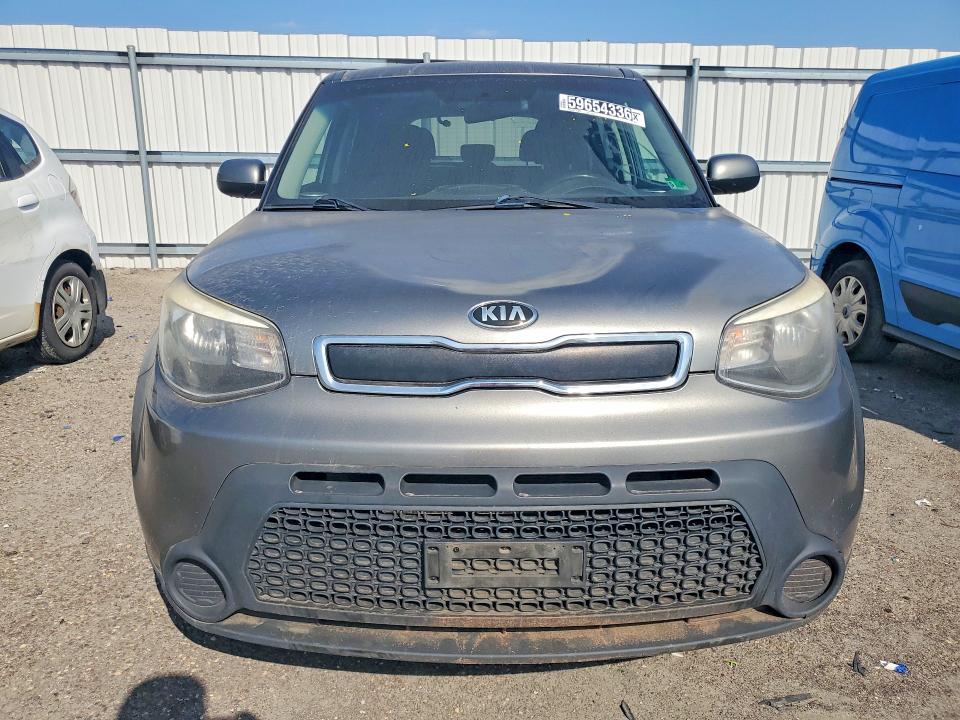 2016 Kia Soul VIN KNDJN2A25G7304153 COPART salvage auction — MINOR DENT/SCRATCHES, VA - CERT OF TITLE - SALVAGE, sold $200 on 2026-07-30 (photo 5)