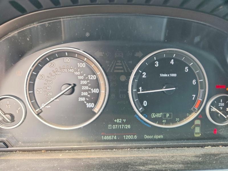 2015 BMW 5er VIN WBA5A7C54FD620898 COPART salvage auction — MINOR DENT/SCRATCHES, Oh - Certificate Of Title, sold $325 on 2026-08-11 (photo 9)