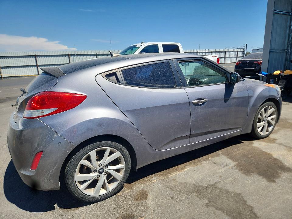 2016 Hyundai Veloster VIN KMHTC6AD9GU257424 COPART salvage auction — FRONT END, Ca - Dis/Dlr/Exp Only Clean Title, sold $900 on 2026-07-28 (photo 3)