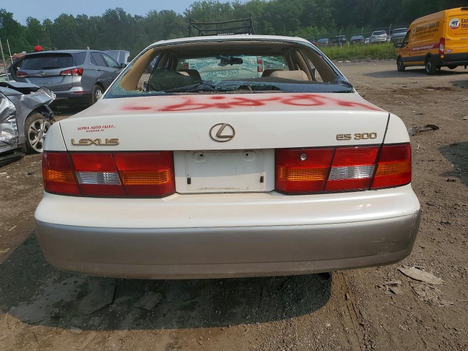 1997 Lexus Es 300 VIN JT8BF22G2V5007098 COPART salvage auction — VANDALISM, Md - Cert Of Salvage > 75% Damage, sold $125 on 2026-07-28 (photo 6)