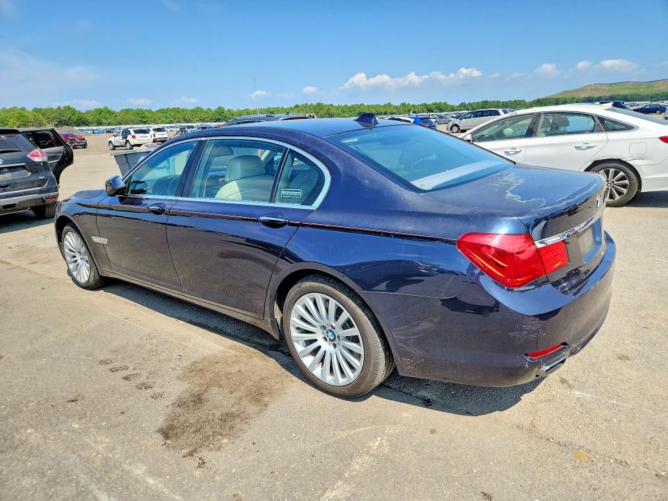2012 BMW 7er VIN WBAKC8C54CC436680 COPART salvage auction — MINOR DENT/SCRATCHES, Ny - Certificate Of Title, sold $1,000 on 2026-07-22 (photo 2)