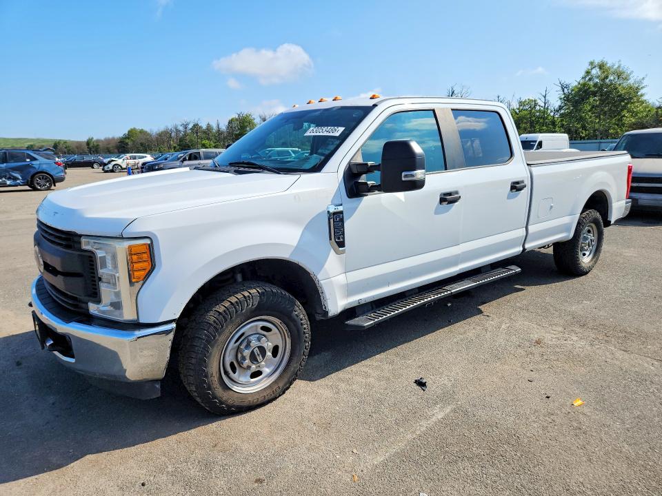 2017 Ford F250 VIN 1FT7W2A66HEE48608 COPART salvage auction — MINOR DENT/SCRATCHES, Wv - Certificate Of Title, sold $8,300 on 2026-09-01 (photo 1)
