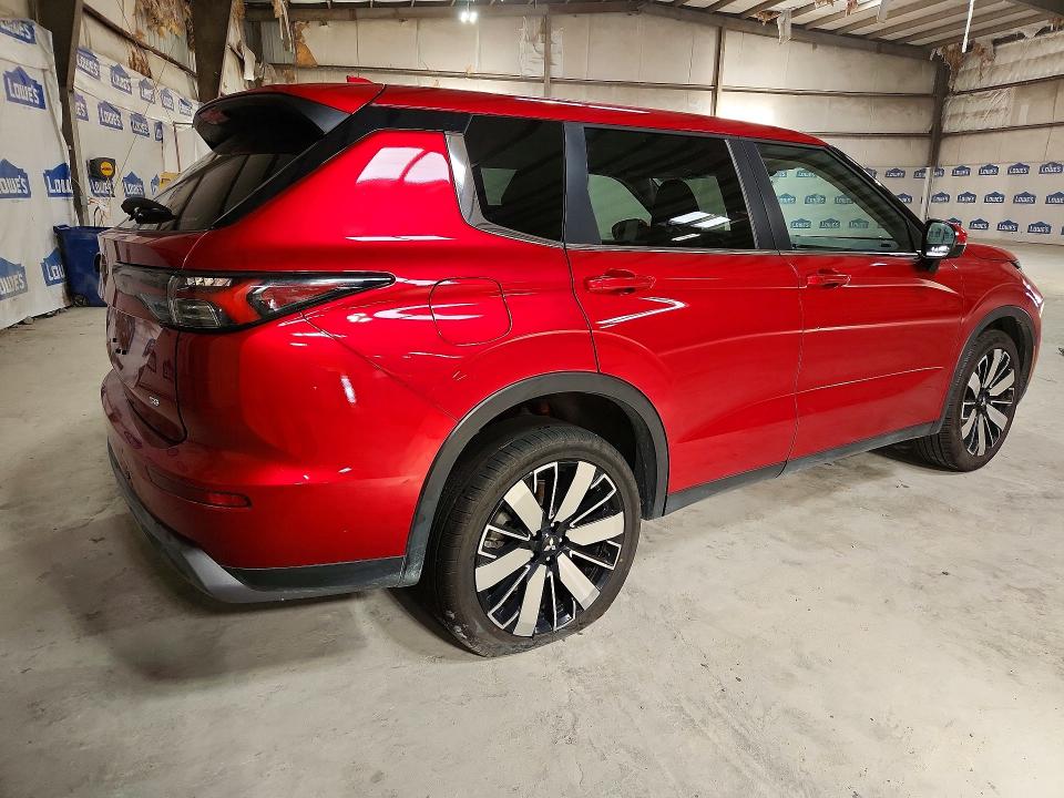 2025 Mitsubishi Outlander VIN JA4J4VA85SZ036804 COPART salvage auction — FRONT END, FL - CERTIFICATE OF DESTRUCTION (P), sold $6,800 on 2026-07-27 (photo 3)