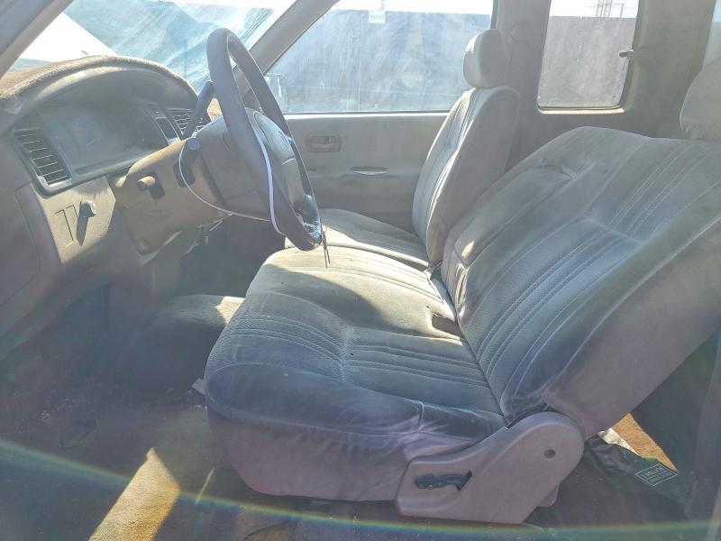 1997 Toyota T100 VIN JT4TN14D2V0038726 COPART salvage auction — MINOR DENT/SCRATCHES, CA - DIS/DLR/EXP ONLY CLEAN TITLE, sold $500 on 2026-07-29 (photo 7)