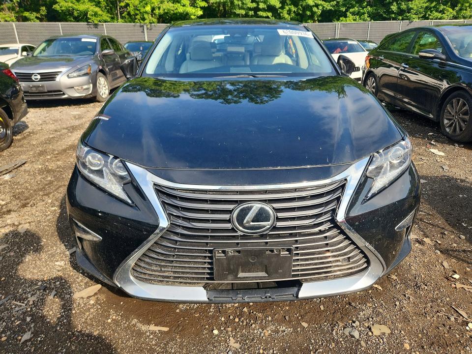 2016 Lexus ES VIN JTHBK1GG0G2225723 COPART salvage auction — REAR END, Md - Cert Of Salvage > 75% Damage, sold $8,600 on 2026-09-11 (photo 5)