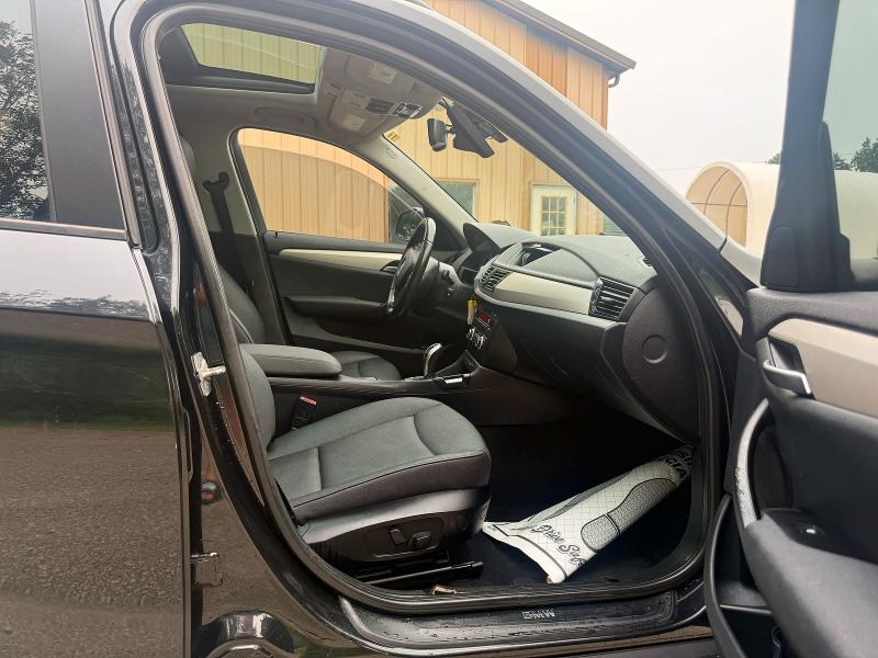 2014 BMW X1 VIN WBAVL1C57EVY21727 COPART salvage auction — MINOR DENT/SCRATCHES, Me - Certificate Of Title (P), sold $3,650 on 2026-07-31 (photo 5)