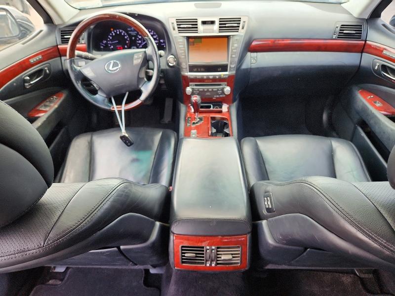 2011 Lexus Ls 460 VIN JTHGL5EF7B5043593 COPART salvage auction — MINOR DENT/SCRATCHES, Tx - Certificate Of Title (P), sold $1,750 on 2026-07-31 (photo 8)