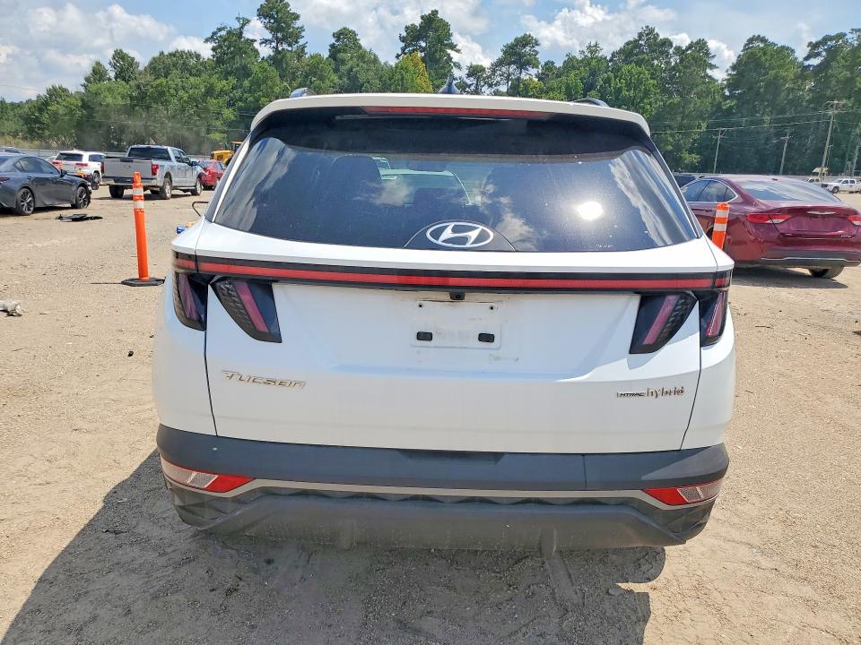 2022 Hyundai Tucson VIN KM8JFCA11NU048744 COPART salvage auction — WATER/FLOOD, La - Cert Of Title-Salvage Flood, sold $7,900 on 2026-07-10 (photo 6)