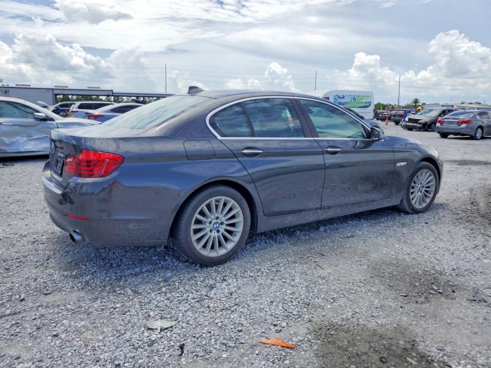 2011 BMW 5 series VIN WBAFR7C58BC606399 COPART salvage auction — MECHANICAL, Fl - Certificate Of Title, sold $400 on 2026-07-29 (photo 3)