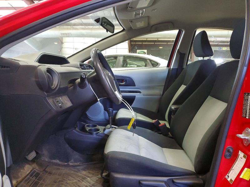 2014 Toyota Prius c VIN JTDKDTB37E1569600 COPART salvage auction — MINOR DENT/SCRATCHES, VT - CERTIFICATE OF TITLE (P), sold $3,200 on 2026-07-27 (photo 7)