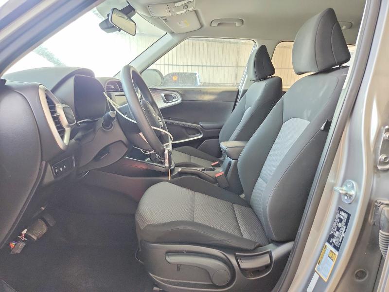 2023 Kia Soul VIN KNDJ23AU5P7881345 COPART salvage auction — MINOR DENT/SCRATCHES, CO - CERTIFICATE OF TITLE, sold $9,900 on 2026-07-24 (photo 7)