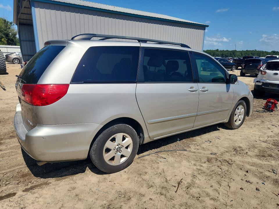 2008 Toyota Sienna VIN 5TDZK23C28S120135 COPART salvage auction — ROOF, FL - CERTIFICATE OF TITLE, sold $950 on 2026-07-24 (photo 3)