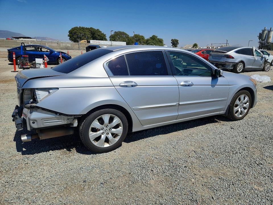 2008 Honda Accord VIN JHMCP26858C051858 COPART salvage auction — REAR END, Ca - Salvage Certificate, sold $1,000 on 2026-07-17 (photo 3)