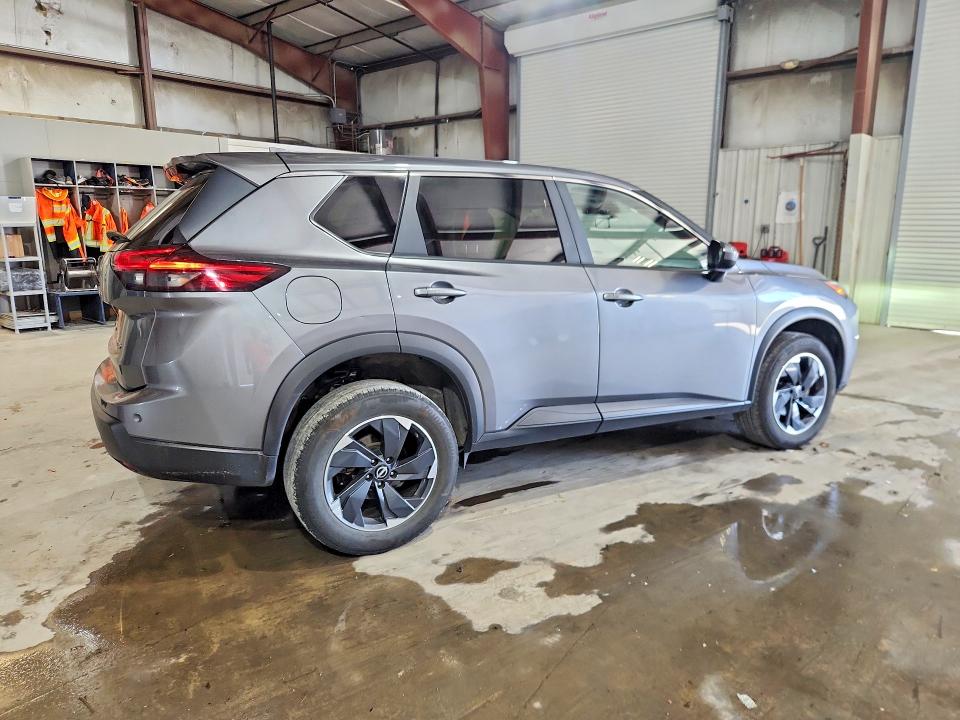 2025 Nissan Rogue VIN JN8BT3BBXSW417162 COPART salvage auction — FRONT END, NJ - CERTIFICATE OF TITLE, sold $14,400 on 2026-07-20 (photo 3)