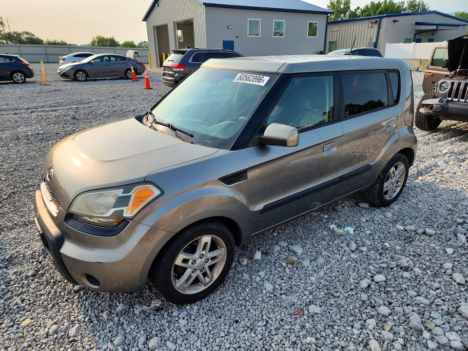 2010 Kia Soul VIN KNDJT2A25A7172413 COPART salvage auction — SIDE, OH - CERT OF TITLE-SALVAGE, sold $90 on 2026-07-21 (photo 1)