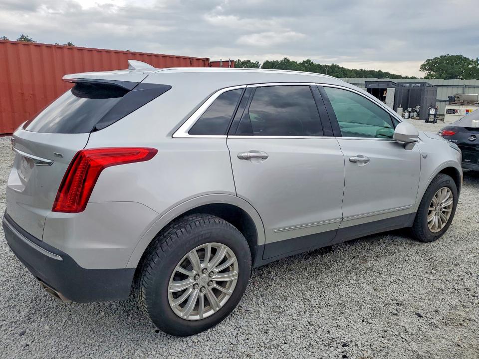 2018 Cadillac Xt5 VIN 1GYKNARS1JZ234837 COPART salvage auction — MINOR DENT/SCRATCHES, Ga - Cert Of Title-Salvage, sold $7,000 on 2026-08-10 (photo 3)