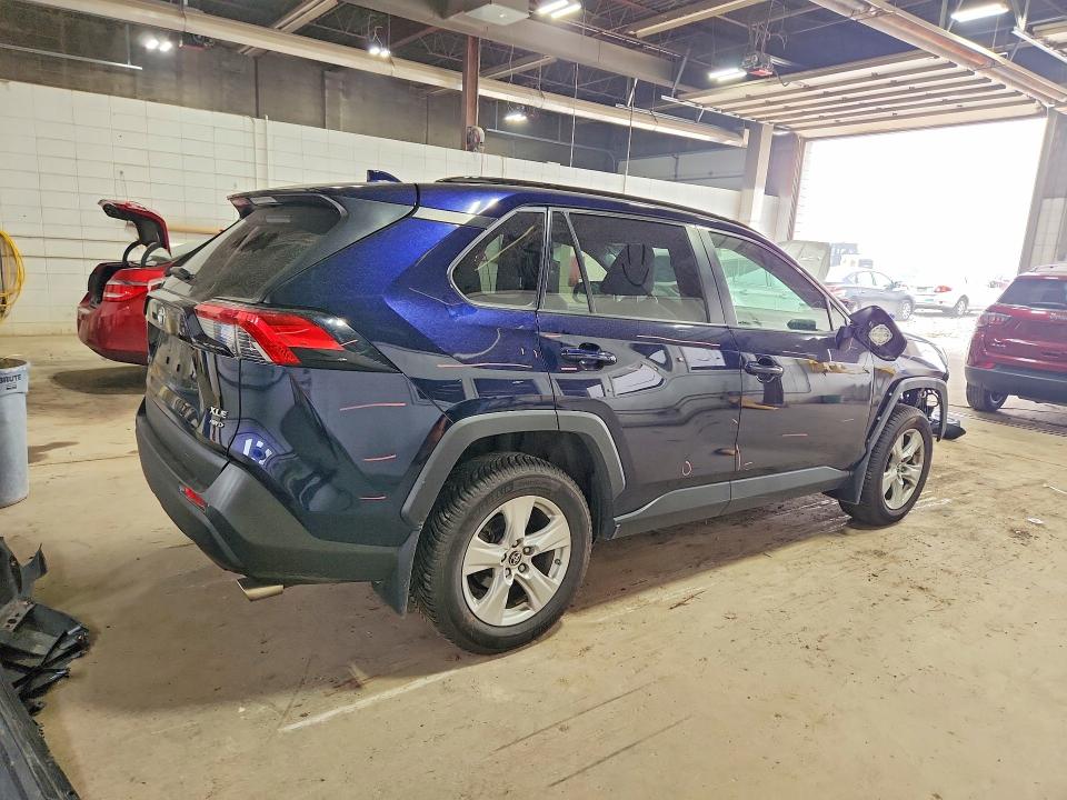 2019 Toyota Rav 4 VIN JTMP1RFV3KD029037 COPART salvage auction — FRONT END, Mn - Cert Of Title-Salvage, sold $6,600 on 2026-07-23 (photo 3)