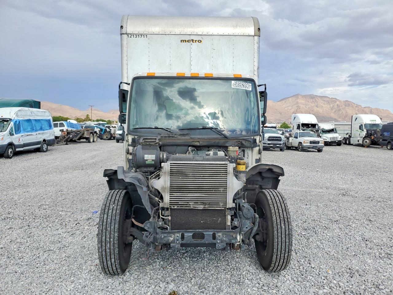 2013 Hino 258/268 VIN 5PVNE8JV3D4S52856 COPART salvage auction — Front End, NV - CERTIFICATE OF TITLE, sold $3,700 on 2026-09-08 (photo 5)