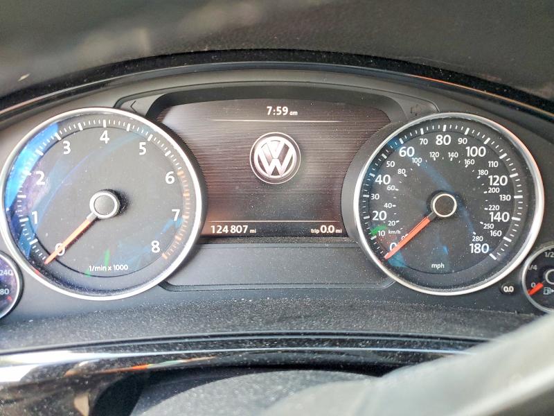 2011 Volkswagen Touareg VIN WVGFF9BP6BD004505 COPART salvage auction — FRONT END, Ma - Cert Of Title-Reconstrctd Coll, sold $450 on 2026-08-12 (photo 9)