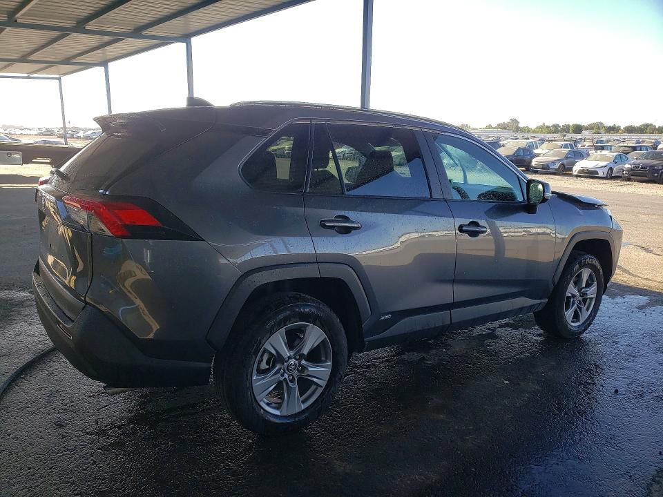 2025 Toyota Rav4 hybrid VIN 4T3RWRFV8SU175950 COPART salvage auction — FRONT END, CA - NON-REPAIRABLE VEHICLE CERT, sold $15,700 on 2026-08-24 (photo 3)