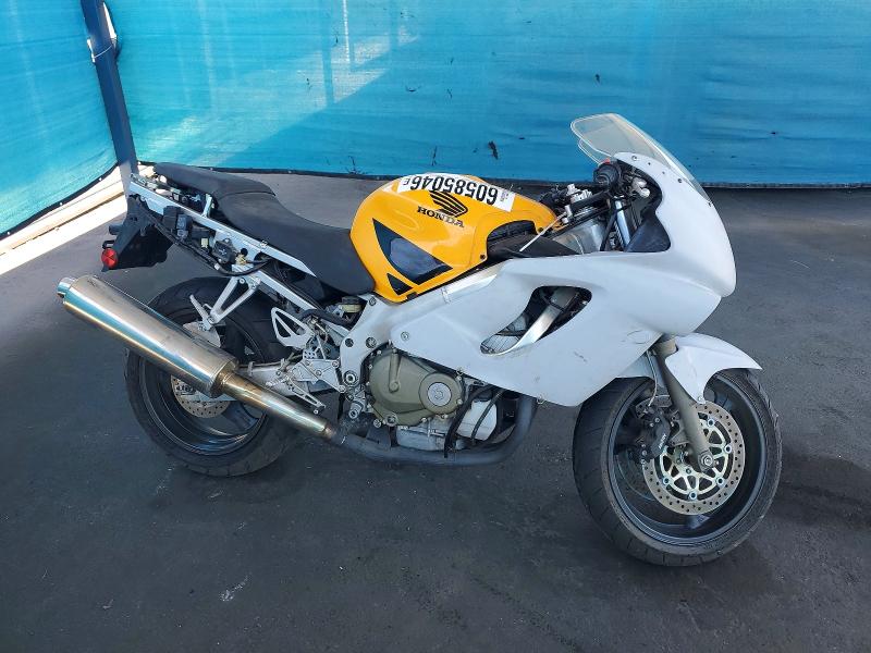 2000 Honda Cbr600 VIN JH2PC3519YM100022 COPART salvage auction — MECHANICAL, CA - DIS/DLR/EXP ONLY CLEAN TITLE, sold $150 on 2026-07-28 (photo 1)
