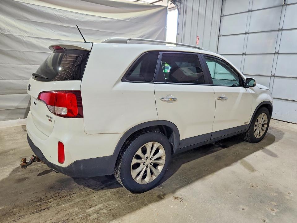2015 Kia Sorento VIN 5XYKUDA7XFG562698 COPART salvage auction — MECHANICAL, Nh - Certificate Of Title, sold $90 on 2026-07-28 (photo 3)