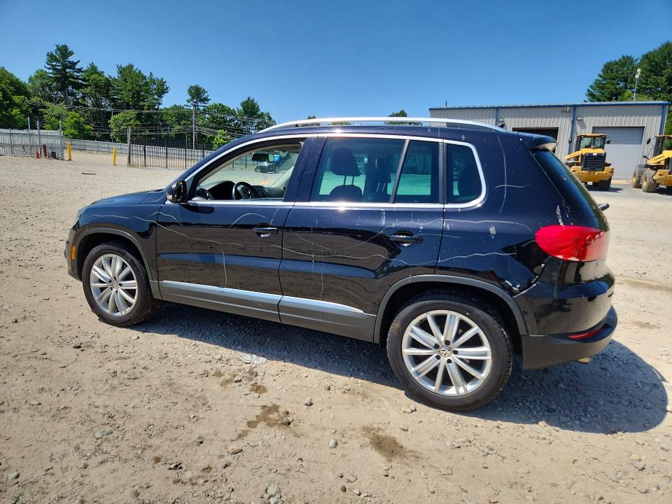 2013 Volkswagen Tiguan VIN WVGBV3AX8DW074661 COPART salvage auction — VANDALISM, Ma - Cert Of Title-Reconstrctd Coll, sold $600 on 2026-07-27 (photo 2)
