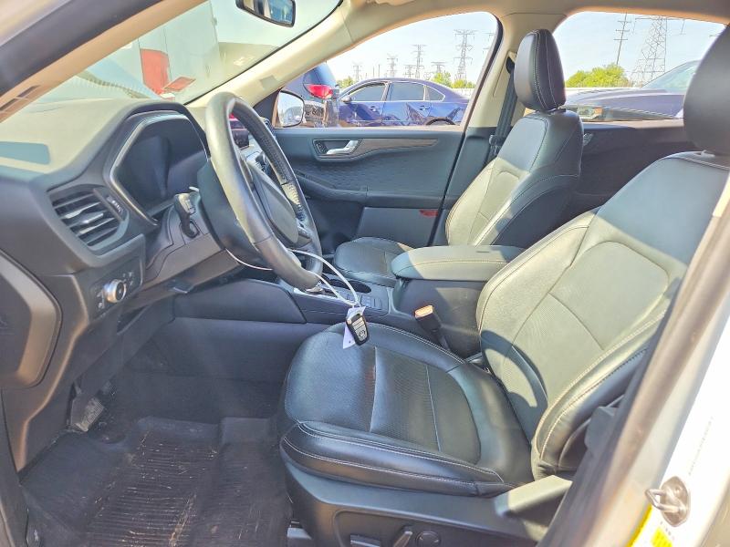 2020 Ford Escape VIN 1FMCU9DZXLUA70693 COPART salvage auction — WATER/FLOOD, Il - Salvage Cert-Flood, sold $7,800 on 2026-10-08 (photo 7)