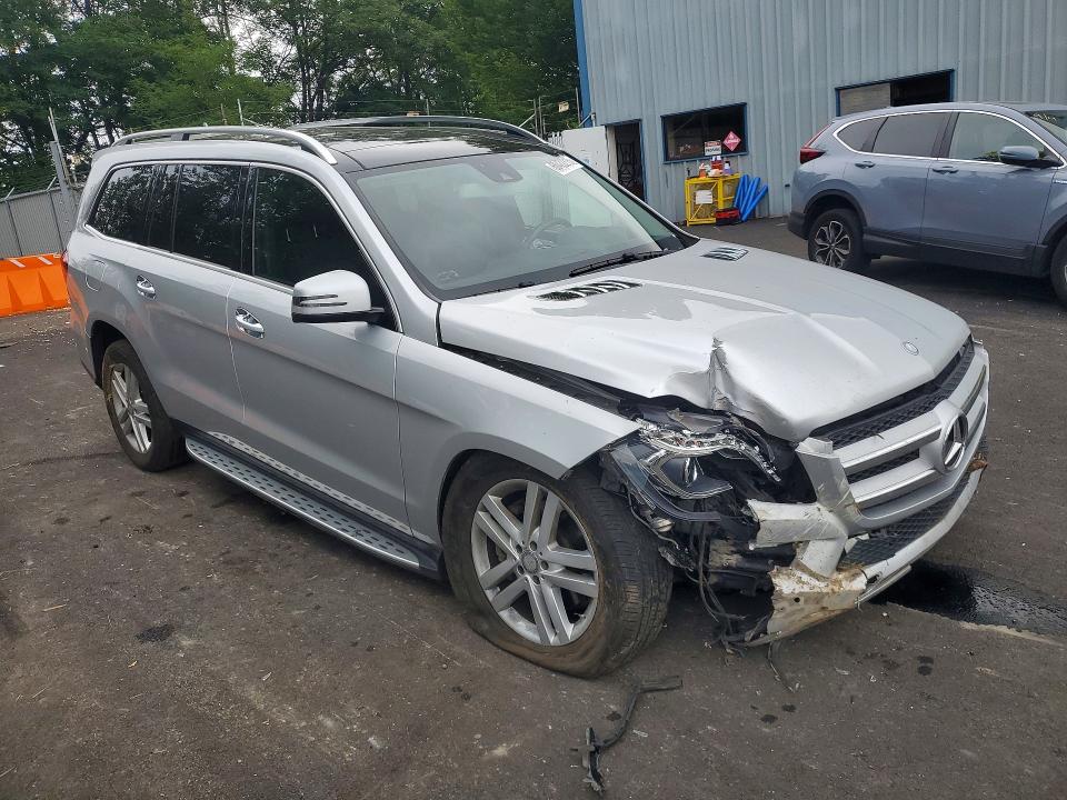 2015 Mercedes-benz Gl-klasse VIN 4JGDF2EEXFA583899 COPART salvage auction — FRONT END, Or - Salvage Title Certificate, sold $3,100 on 2026-08-31 (photo 4)