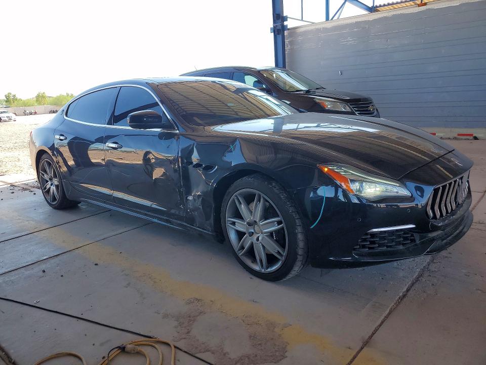 2018 Maserati Quattroporte VIN ZAM56YPL1J1259865 COPART salvage auction — SIDE, AZ - CERT OF TITLE - SALVAGE, sold $7,800 on 2026-08-04 (photo 4)