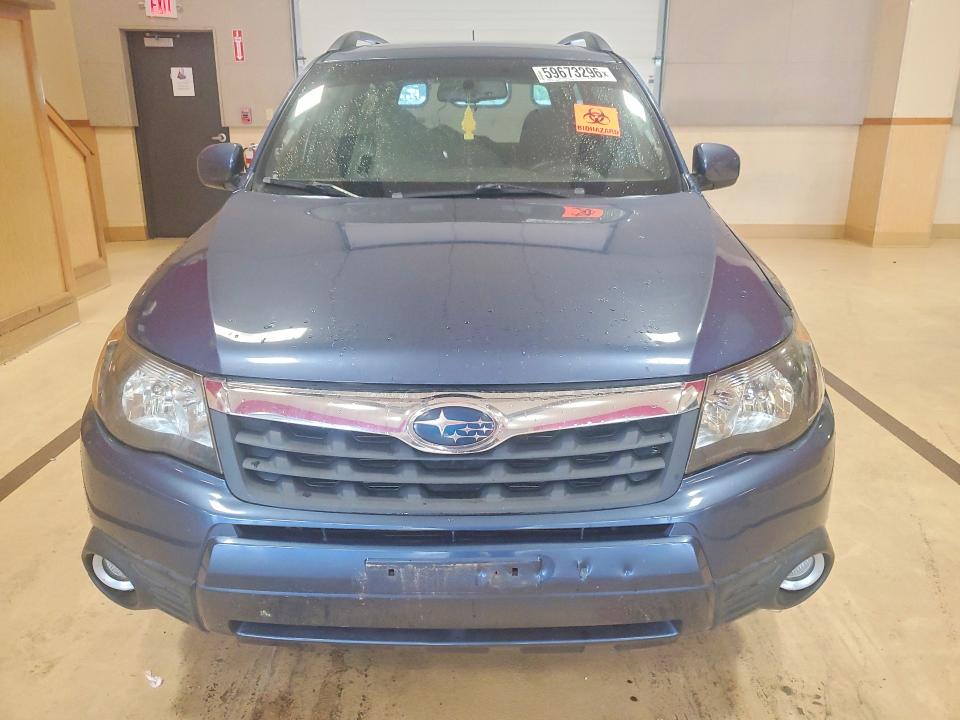 2012 Subaru Forester VIN JF2SHADCXCH401977 COPART salvage auction — STRIPPED, Ct - Cert Of Title-Salvage, sold $425 on 2026-07-09 (photo 5)