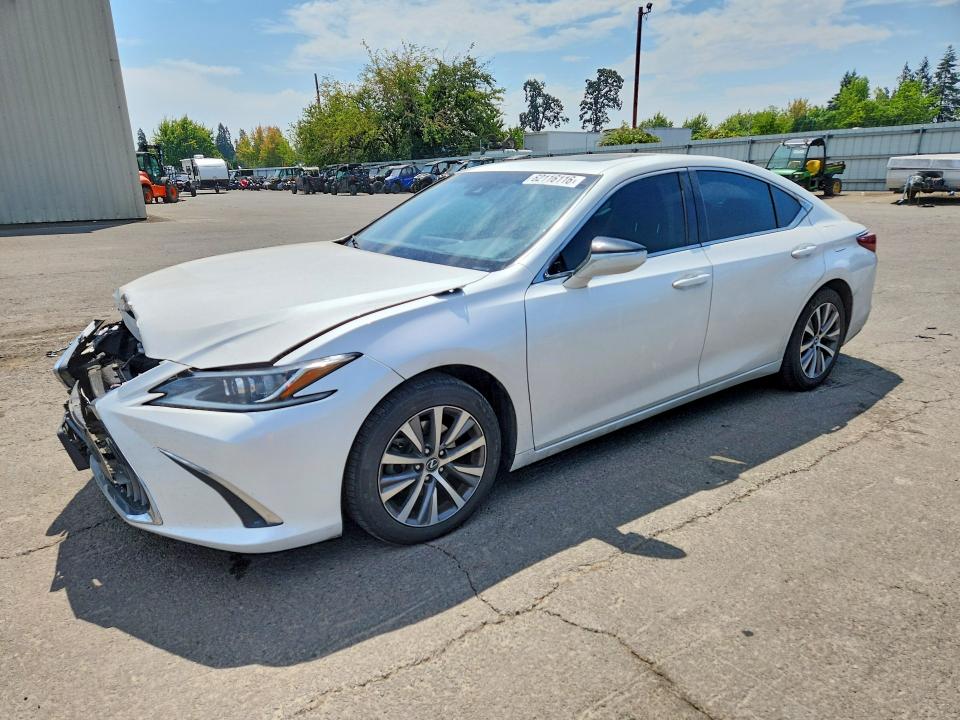 2020 Lexus ES VIN 58ACZ1B16LU077603 — COPART salvage auction photo