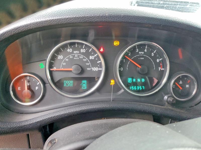2014 Jeep Wrangler / VIN 1C4BJWDG8EL130405 COPART salvage auction — NORMAL WEAR, Tn - Salvage Certificate, sold $3,400 on 2026-07-24 (photo 9)