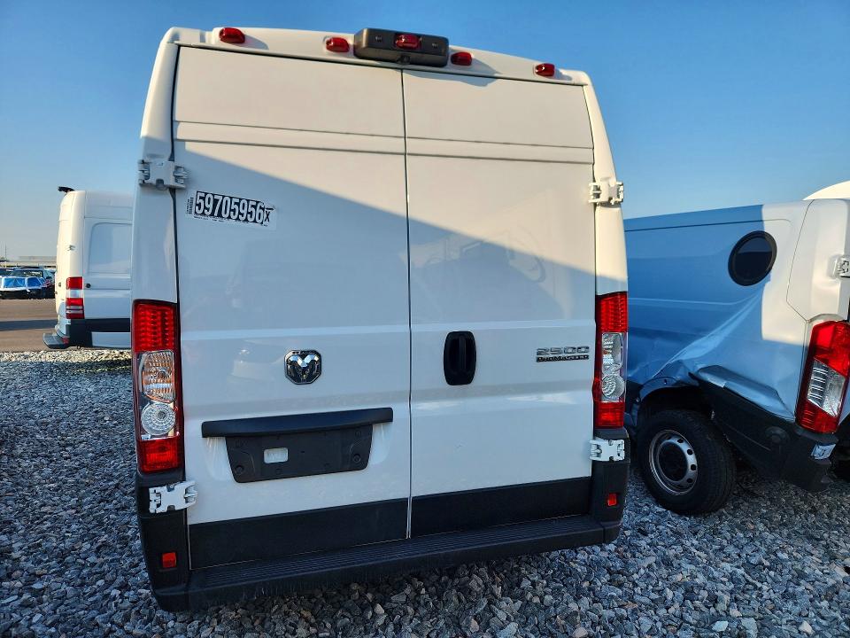 2023 Ram Promaster 2500 VIN 3C6LRVDG1PE563932 COPART salvage auction — FRONT END, Fl - Certificate Of Title (P), sold $6,700 on 2026-07-29 (photo 6)