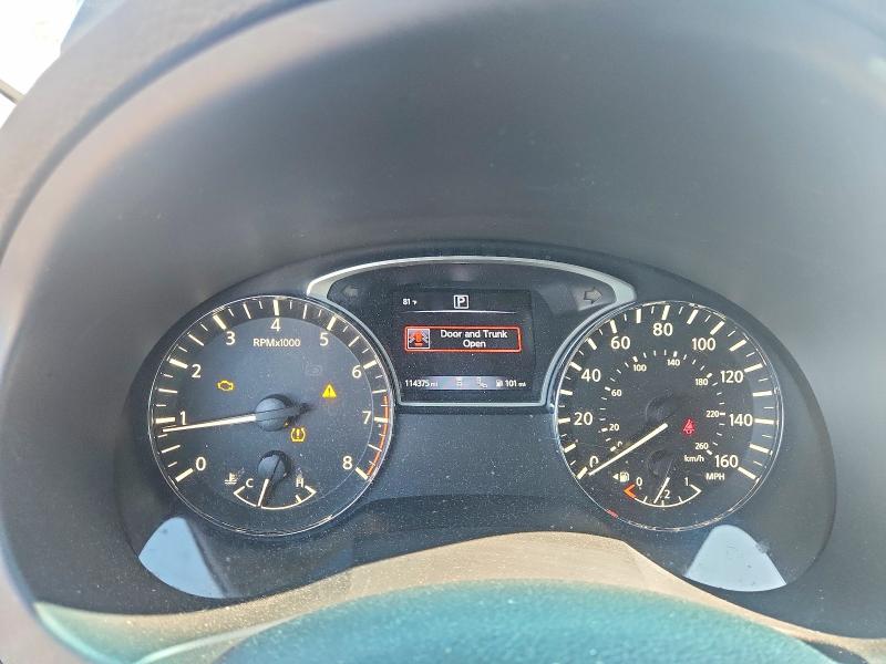 2017 Nissan Altima VIN 1N4AL3AP3HC273233 COPART salvage auction — MINOR DENT/SCRATCHES, Salvage Title, sold $575 on 2026-07-31 (photo 9)