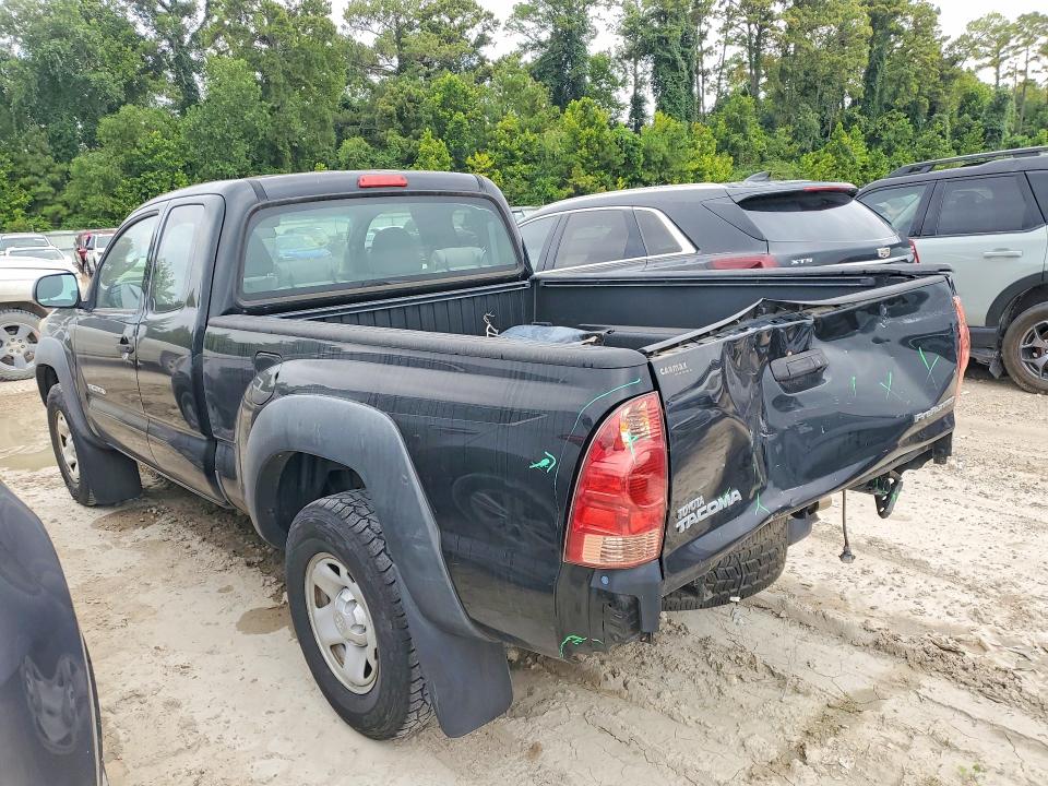 2015 Toyota Tacoma VIN 5TFTX4GN8FX044393 COPART salvage auction — REAR END, TX - SALVAGE VEHICLE TITLE (P), sold $8,300 on 2026-07-31 (photo 2)