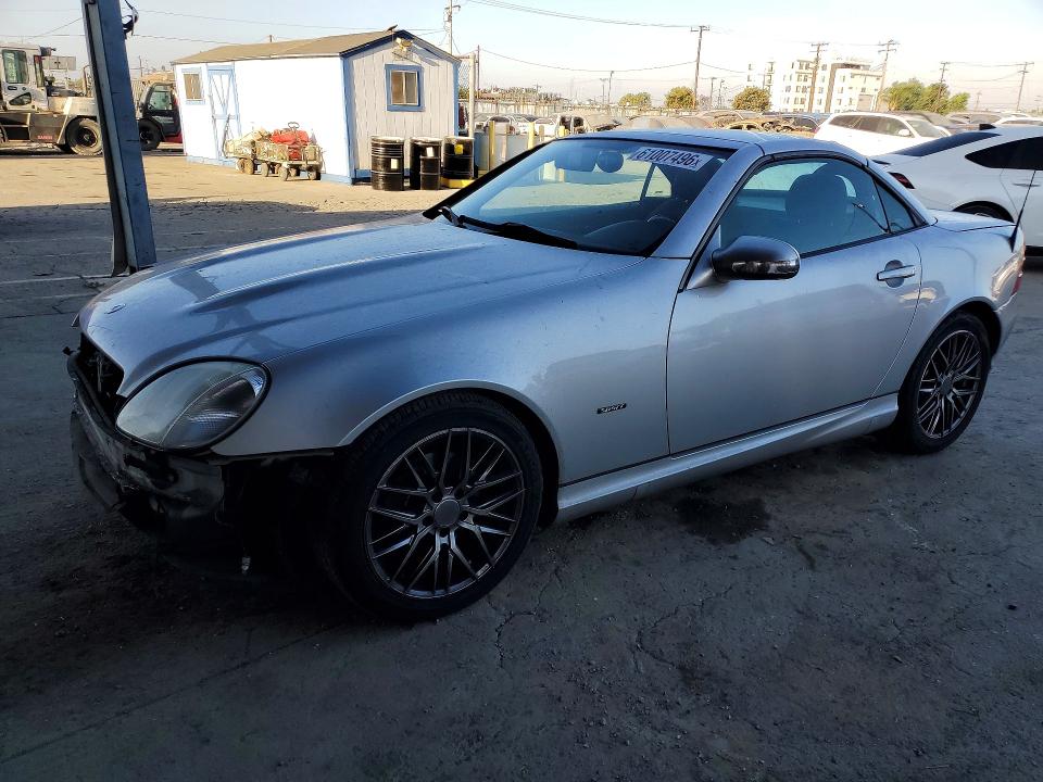 2001 Mercedes-benz Slk-class VIN WDBKK49F21F172755 COPART salvage auction — FRONT END, Ca - Salvage Certificate, sold $375 on 2026-07-20 (photo 1)