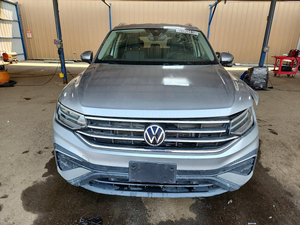 2023 Volkswagen Tiguan VIN 3VV2B7AX6PM068836 COPART salvage auction — FRONT END, CO - CERTIFICATE OF TITLE, sold $10,100 on 2026-08-20 (photo 5)
