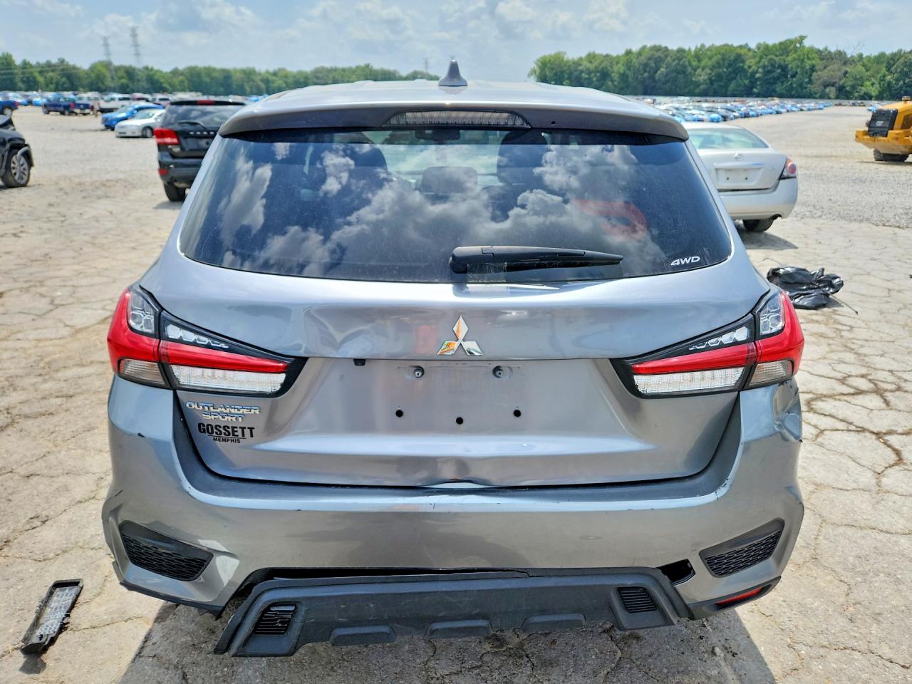 2024 Mitsubishi Outlander VIN JA4ARUAU8RU014120 COPART salvage auction — Minor Dent/Scratches, TN - CERTIFICATE OF TITLE (P), sold $8,600 on 2026-09-15 (photo 6)
