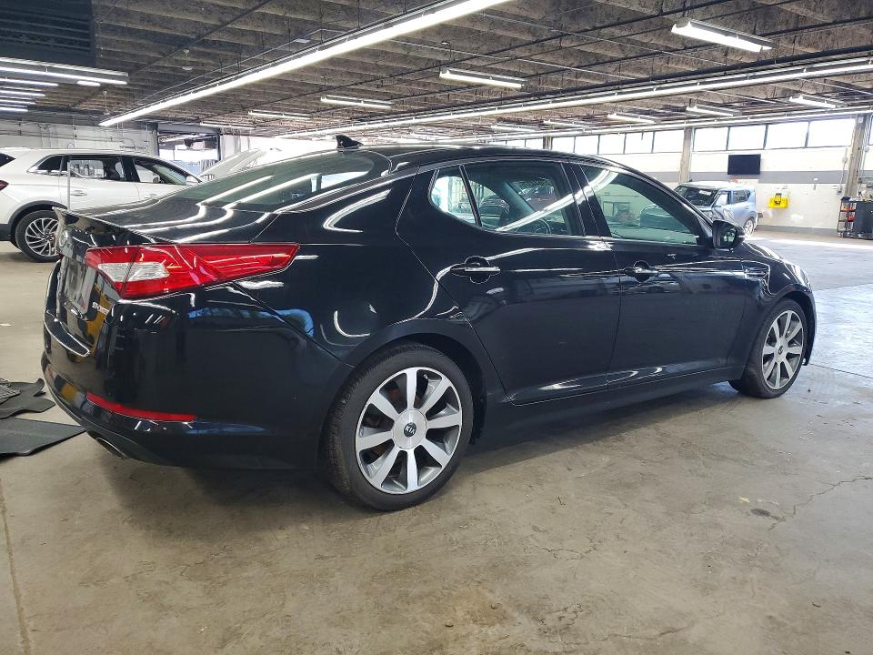 2012 Kia Optima VIN 5XXGR4A69CG055581 COPART salvage auction — REAR END, Il - Certificate Of Title, sold $400 on 2026-07-13 (photo 3)