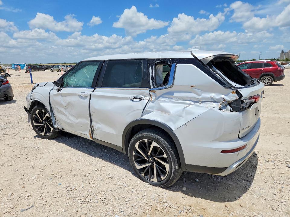 2022 Mitsubishi Outlander VIN JA4J3UA82NZ086299 COPART salvage auction — REAR END, Tx - Certificate Of Title, sold $5,000 on 2026-07-30 (photo 2)