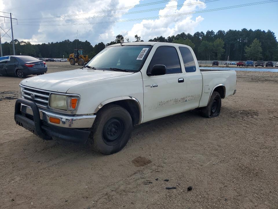 1997 Toyota T100 VIN JT4TN12D8V0039415 COPART salvage auction — MINOR DENT/SCRATCHES, LA - PERMIT TO SELL (P), sold $575 on 2026-07-10 (photo 1)