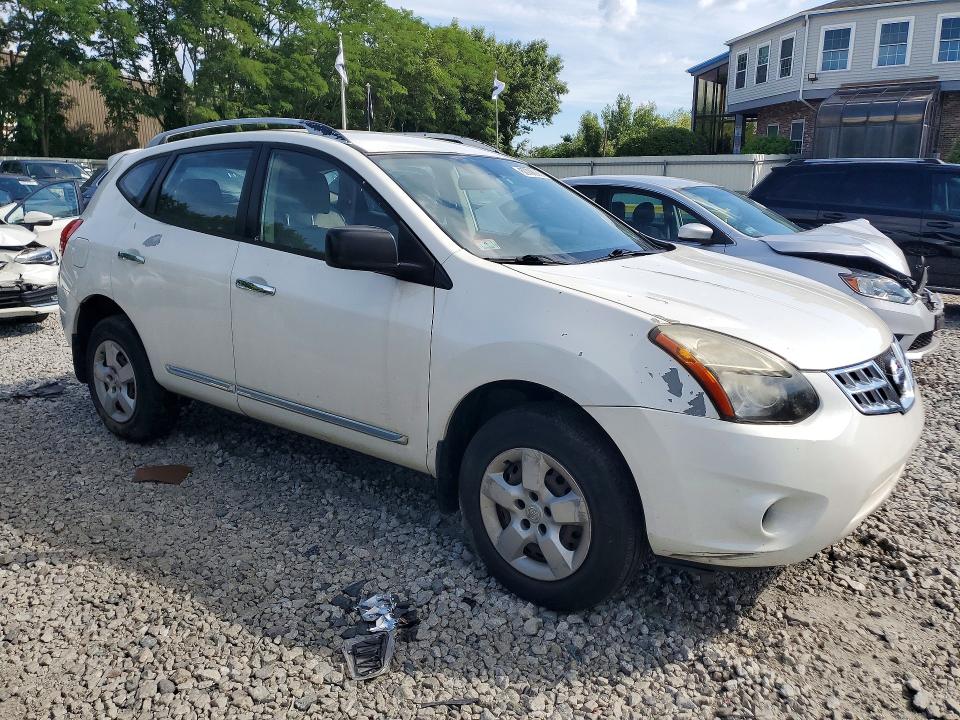 2014 Nissan Rogue VIN JN8AS5MT5EW616236 COPART salvage auction — MINOR DENT/SCRATCHES, Ma - Certificate Of Title, sold $400 on 2026-07-30 (photo 4)