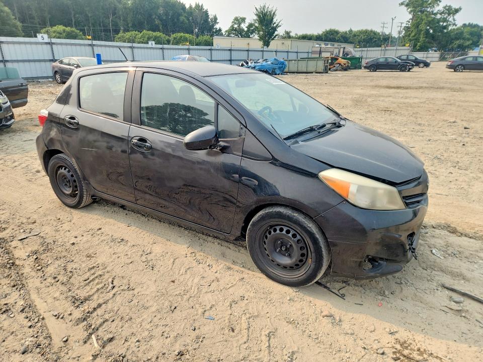 2014 Toyota Yaris VIN VNKKTUD38EA002342 COPART salvage auction — FRONT END, VA - CERTIFICATE OF TITLE, sold $175 on 2026-07-21 (photo 4)