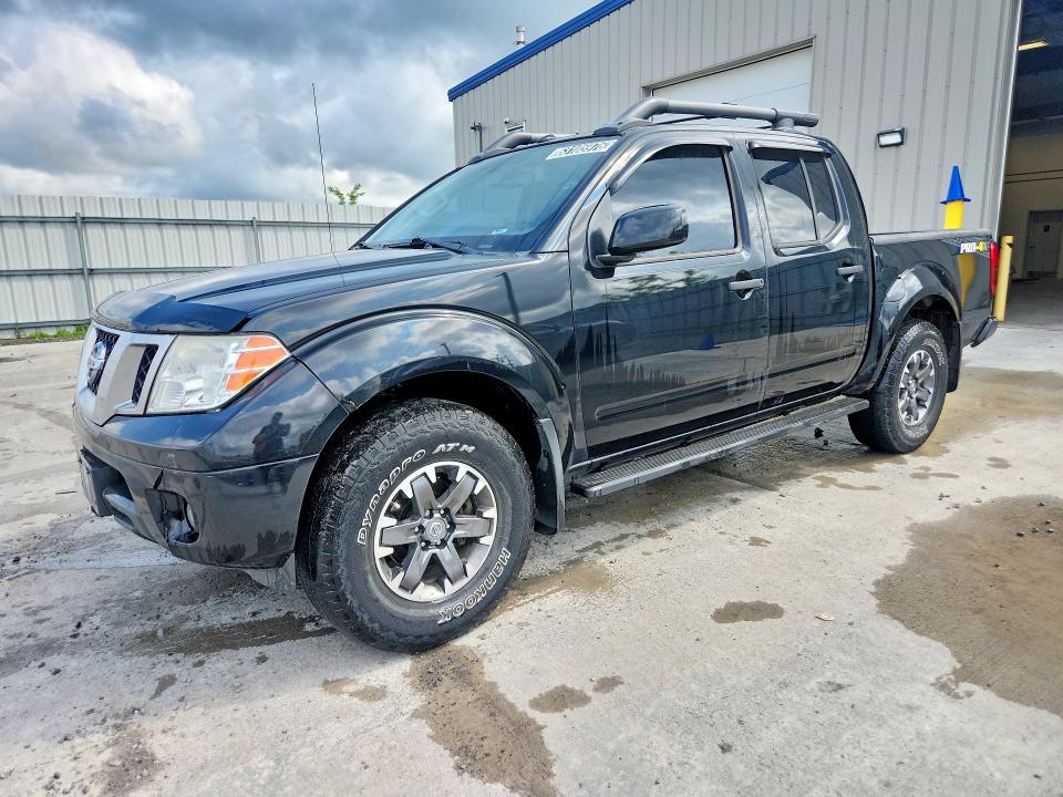 2018 Nissan Frontier VIN 1N6AD0EV8JN744010 COPART salvage auction — MINOR DENT/SCRATCHES, ON - PERMIT NO BRAND - UNFIT (P), sold $14,700 on 2026-08-26 (photo 1)