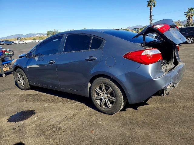 2014 Kia Forte VIN KNAFK4A60E5071978 COPART salvage auction — REAR END, Ca - Lien Papers-Salvage Or Ac, sold $775 on 2026-07-27 (photo 2)