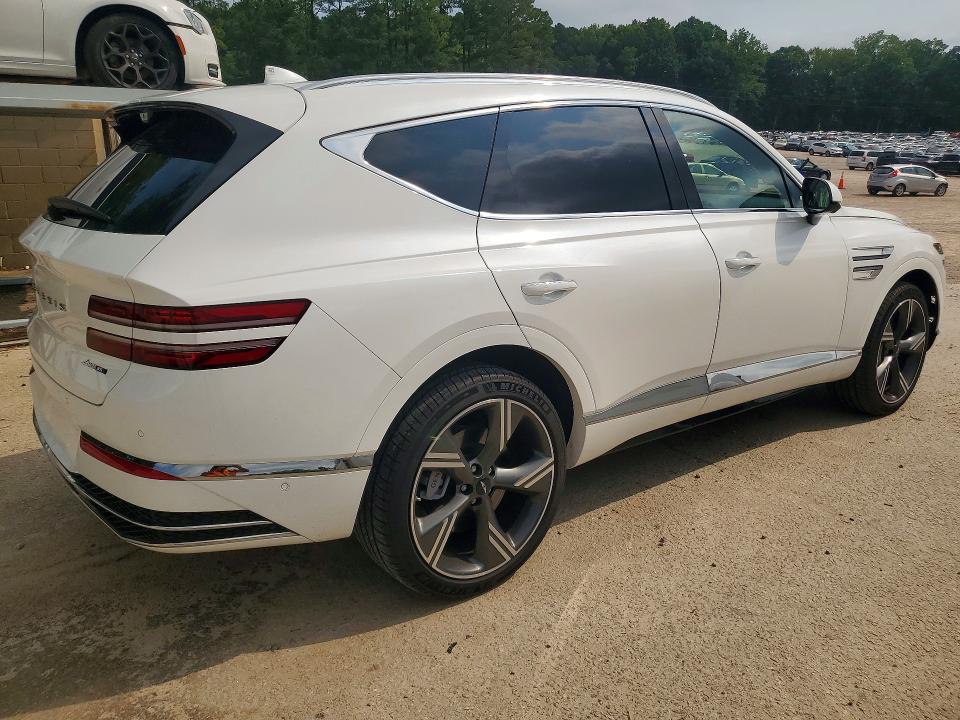 2026 Genesis Gv80 VIN KMUHEESC4TU314768 COPART salvage auction — NORMAL WEAR, Mn - Dealer Only Salvage Title, sold $29,000 on 2026-07-31 (photo 3)